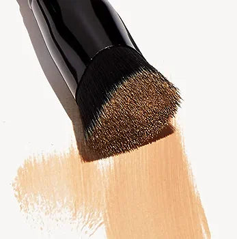 Triangular Buffing Foundation Brush - e.l.f