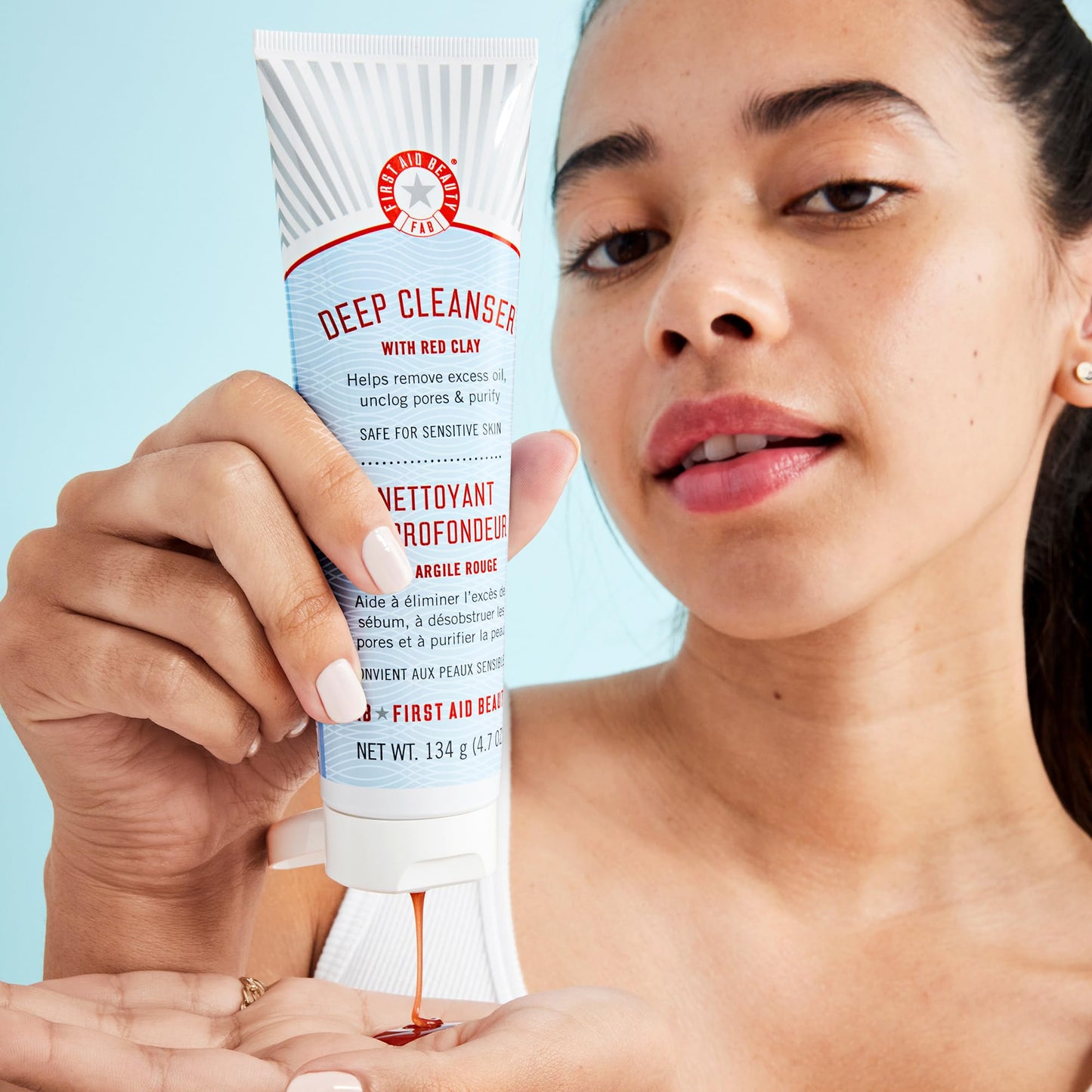 Deep Cleanser with red clay - First Aid Beauty