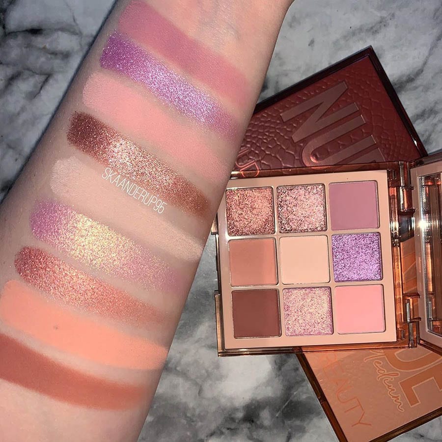 Nude Obsessions EyeShadow Palette - Huda Beauty