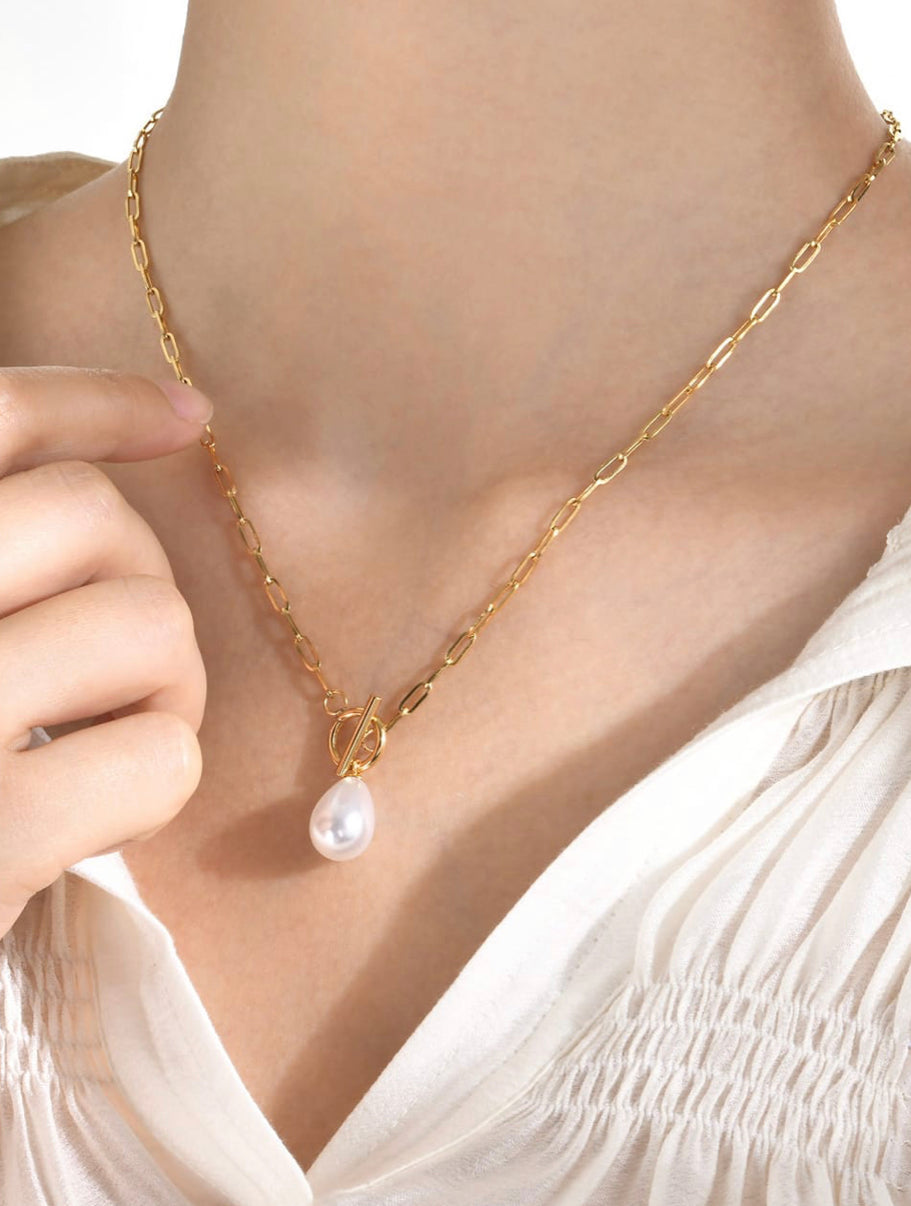 Gota de Perla Necklace