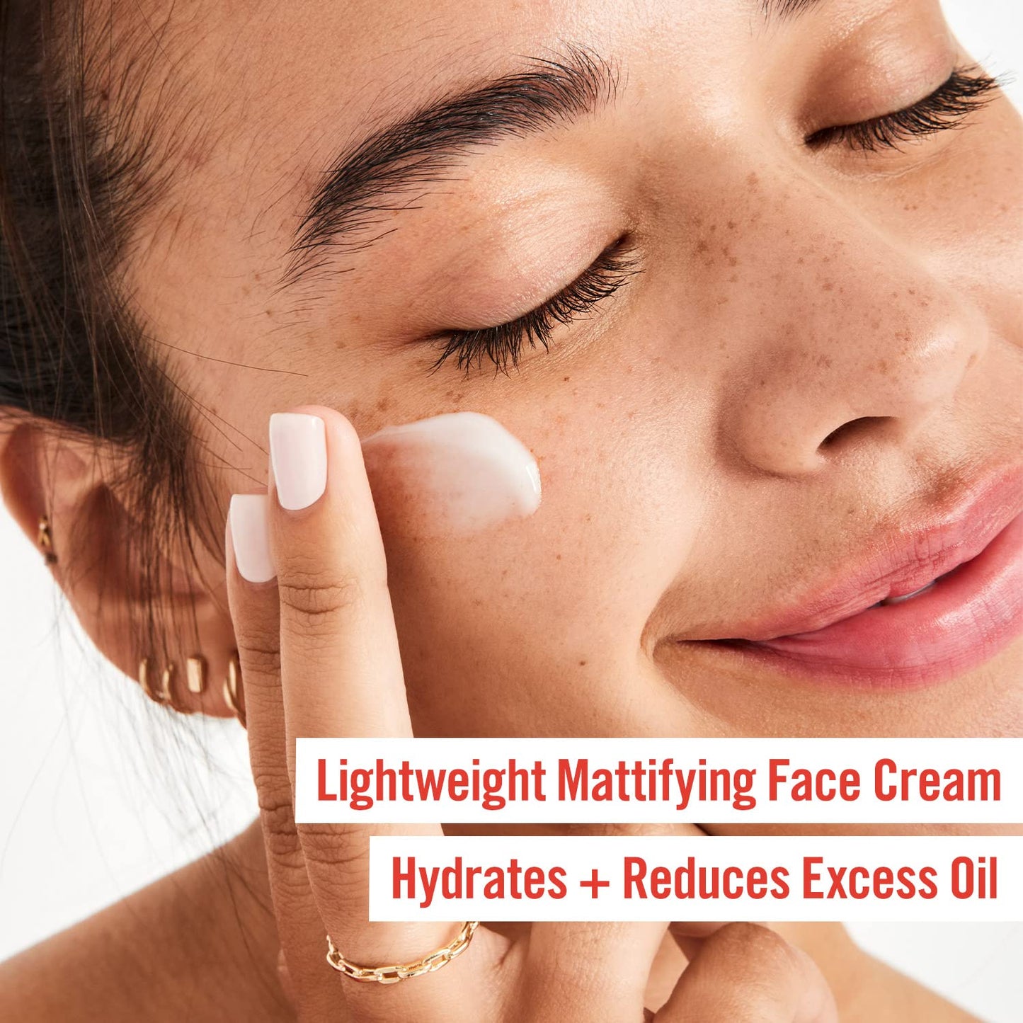 Oil-Control Moisturizer Mattify & Hydrate - First Aid Beauty