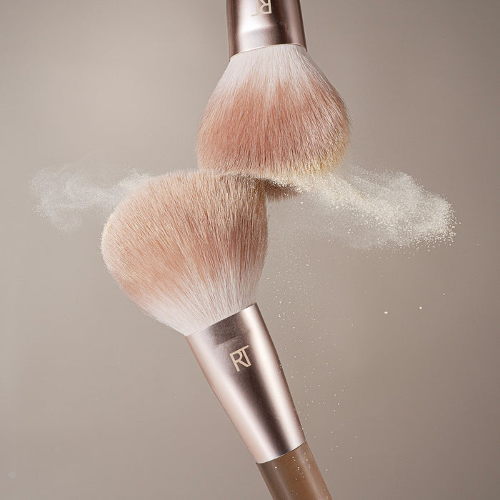 Limited Edition New Nudes Hazy Finish Powder Brush - Real Technique