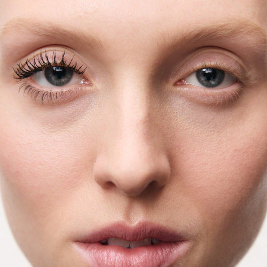 Clean Volume Volumizing Tubing Mascara - Merit