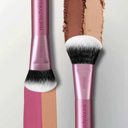 Ultimate Multi Tasker Brush Blush - Real Techniques