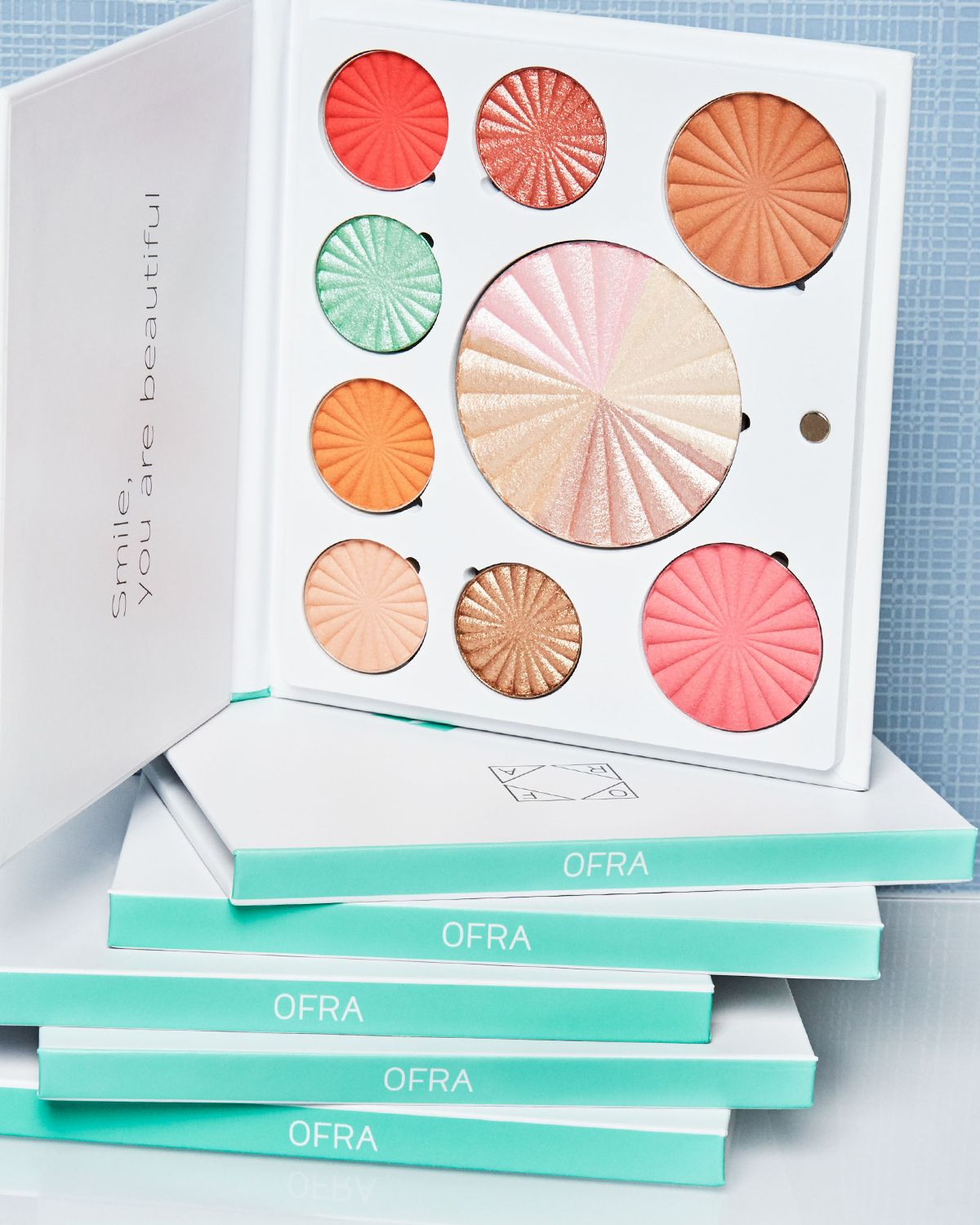 Good to Go Mini mix palette Ofra