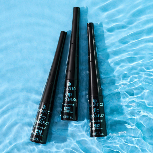 Dip Eyeliner Waterproof  24h - Essence