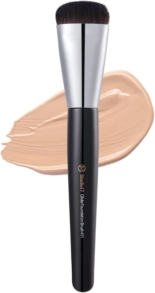 Glide Foundation Brush 411 - Studio 17