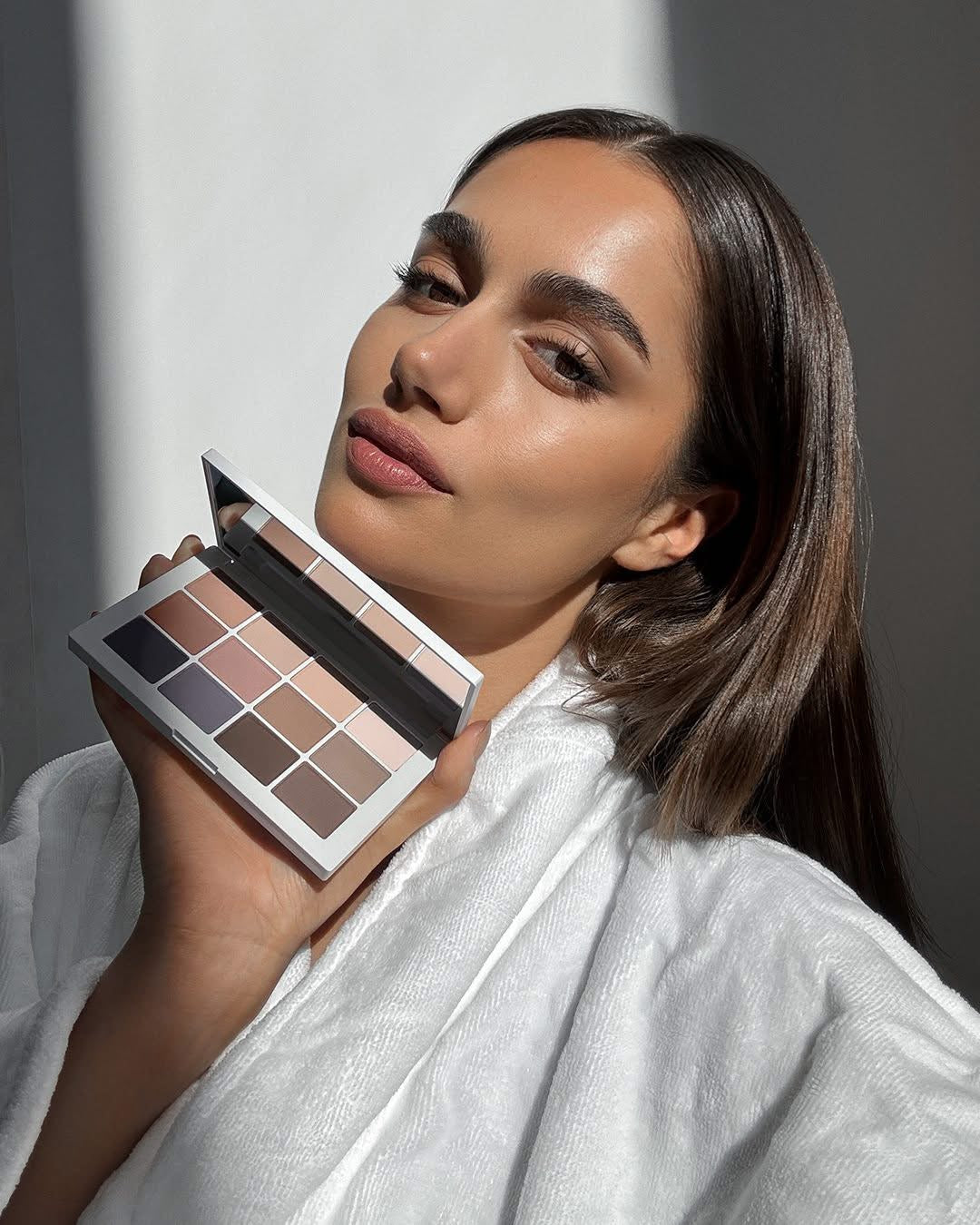 Master Mattes The Neutrals EyeShadow Palette - Makeup By Mario