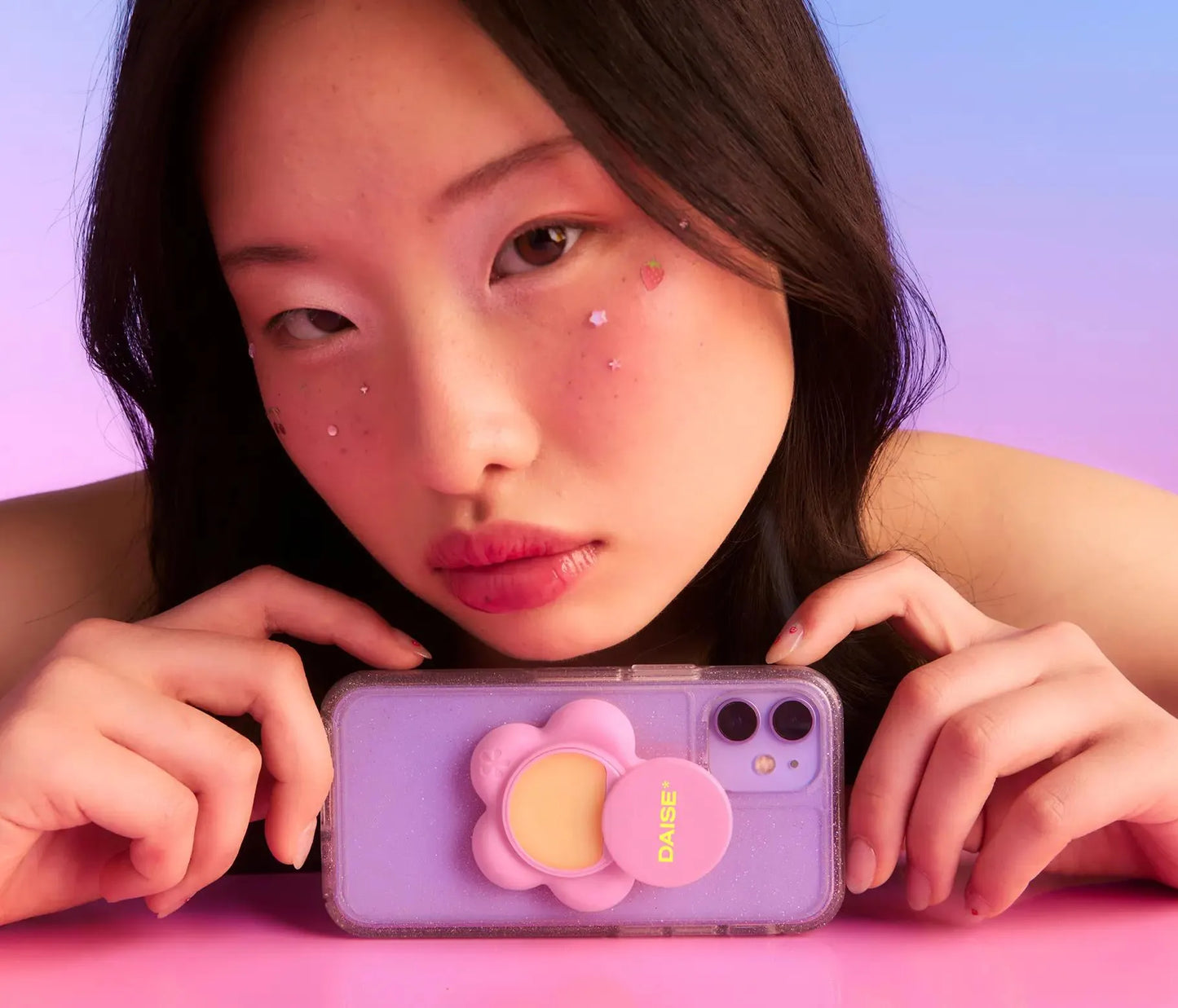 Lip Service Lip Balm Phone Pod - Daise