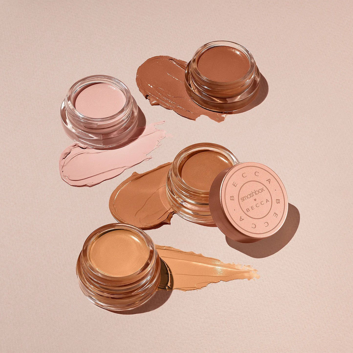 Under Eye Brightening Corrector - Smashbox x Becca