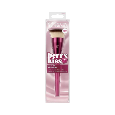 Berry Kiss Top It Off Base Brush - Real Techniques
