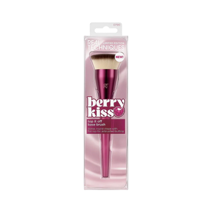 Berry Kiss Top It Off Base Brush - Real Techniques