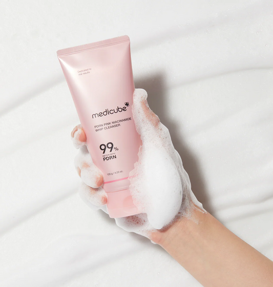 PDRN Pink Niacinamide Whip Cleanser - Medicube