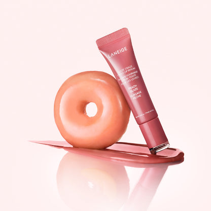Blurred Skin, Glowy Lips - Laneige