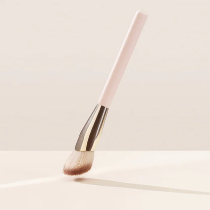 Soft Pinch Blush Brush - Rare Beauty