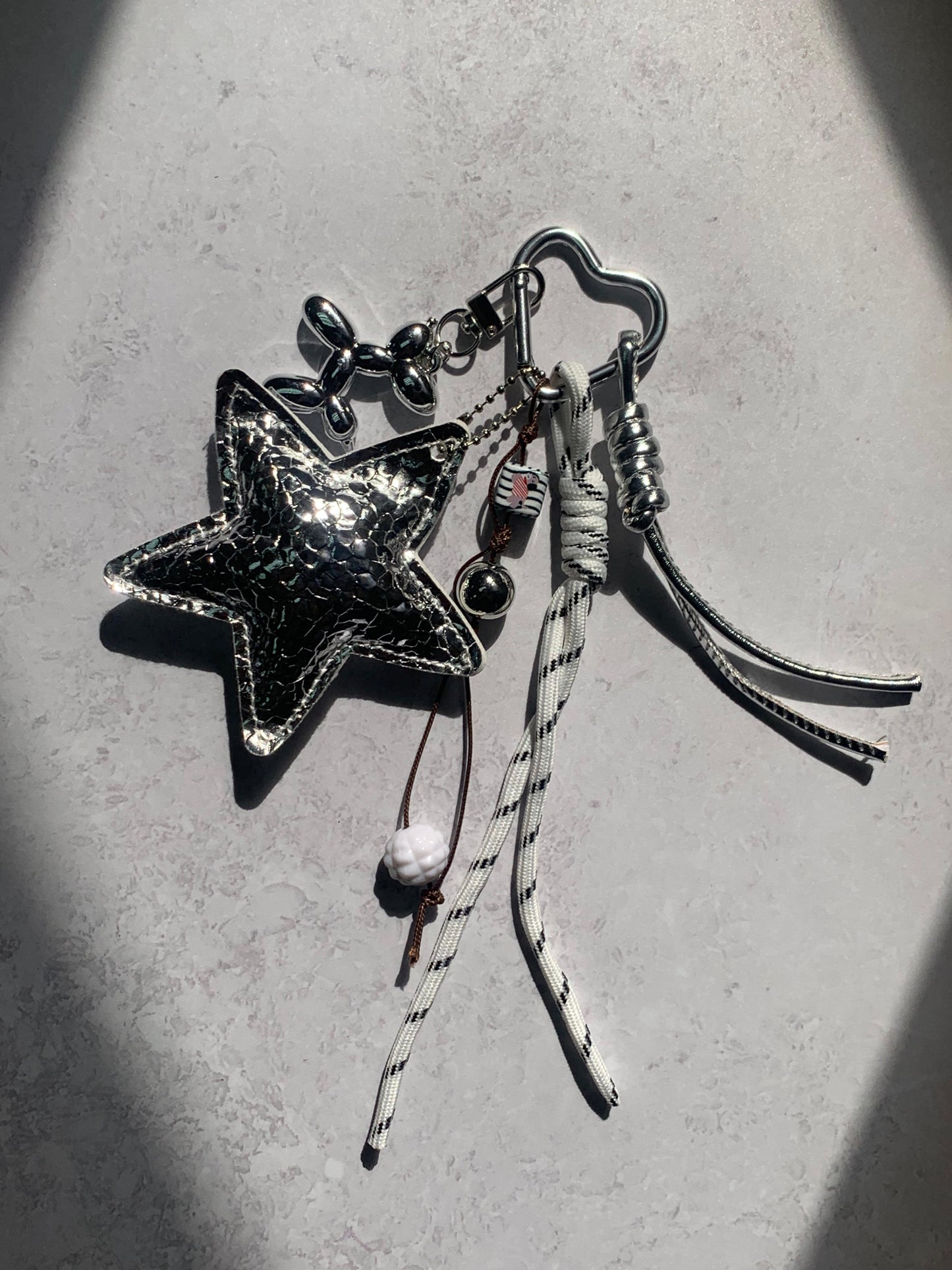 Metallic Star Llavero Multiusos