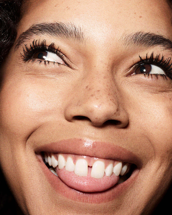 Hella Thicc Volumizing Mascara - Fenty Beauty