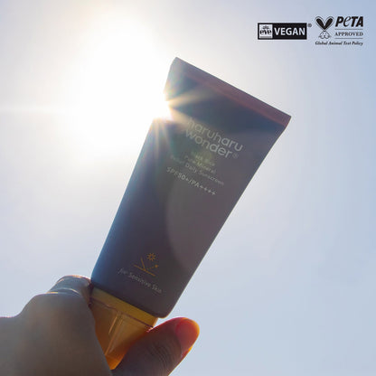 Black Rice Pure Mineral Relief Daily Sunscreen Spf 50+/Pa++++ - Haruharu Wonder