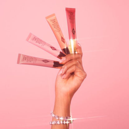 Matte Beauty Blush Wand - Charlotte Tilbury