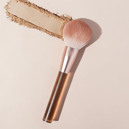 Limited Edition New Nudes Hazy Finish Powder Brush - Real Technique