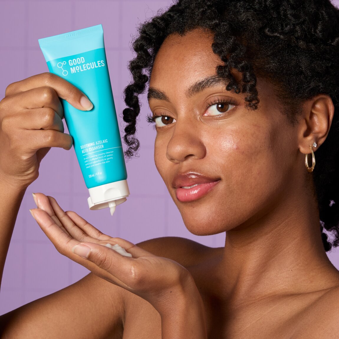 Soothing Azelaic Acid Cleanser - Good Molecules